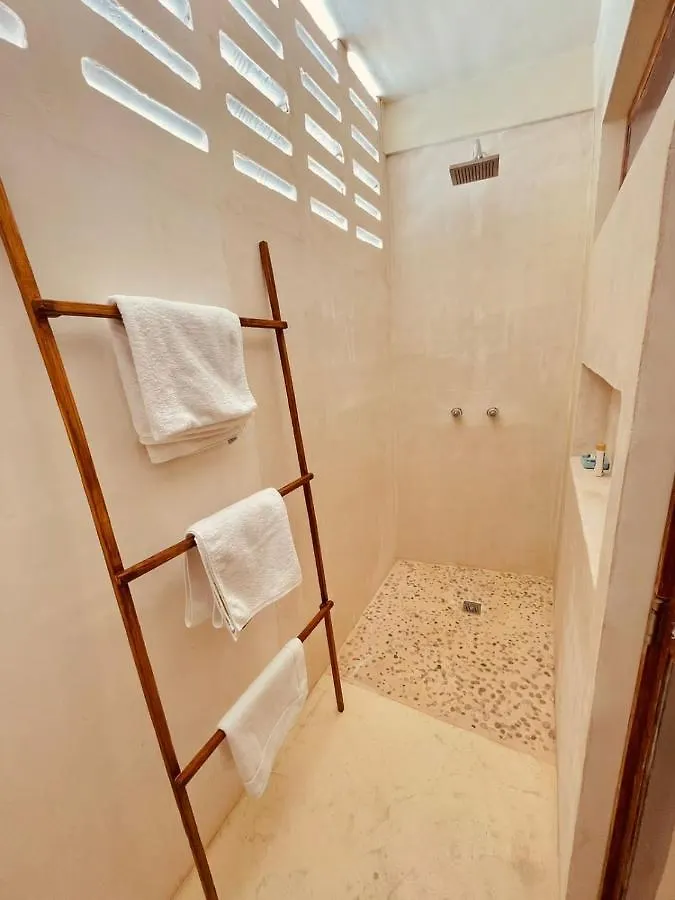 Hotel Marabu Cancun