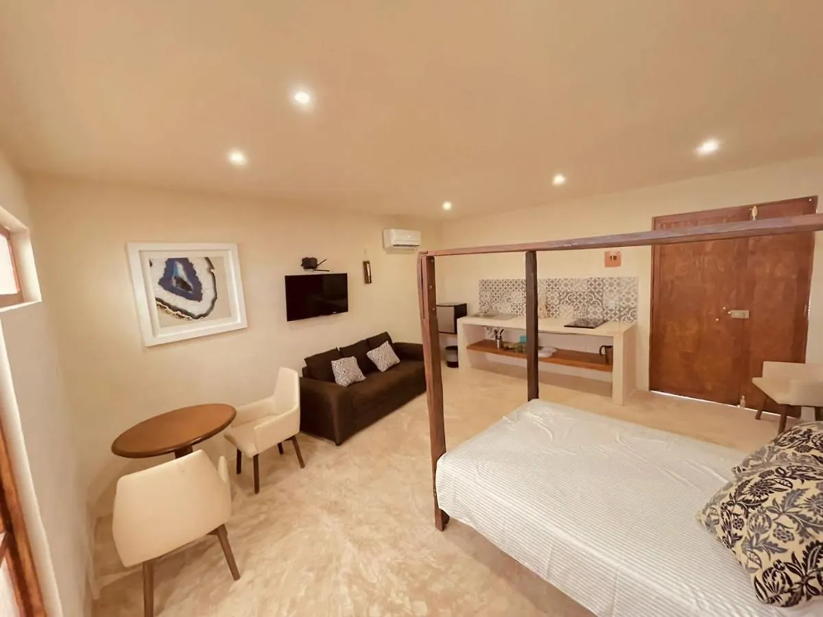 Hotel Marabu Cancun