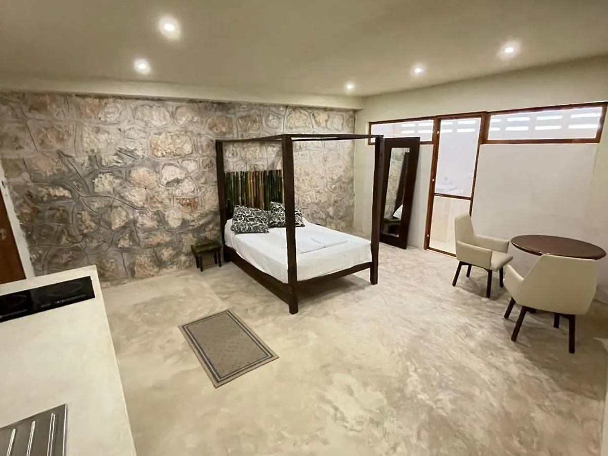 Hotel Marabu Cancun